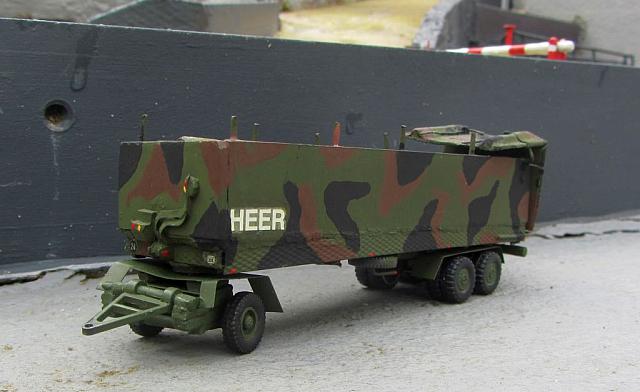 Mehrzweck-Aufleger 24t