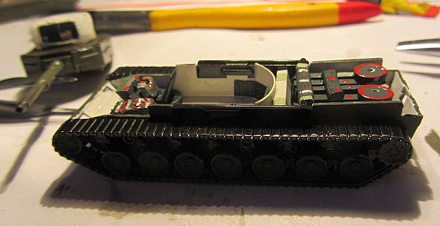 Inneneinrichtung vom Leopard 2 A0 1979