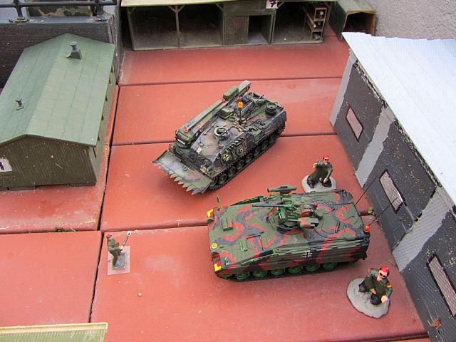 Der Bergepanzer2 Leopard in der Kaserne