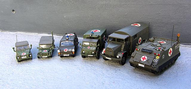 Sanitätsgruppenfahrzeuge von einem Bataillon der Bundeswehr von 1974