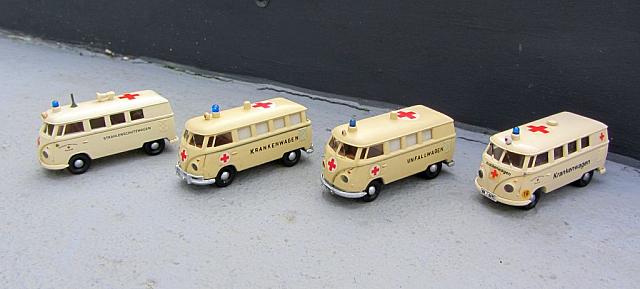 4x VW T1 DRK Einsatzfahrzeuge von 1958