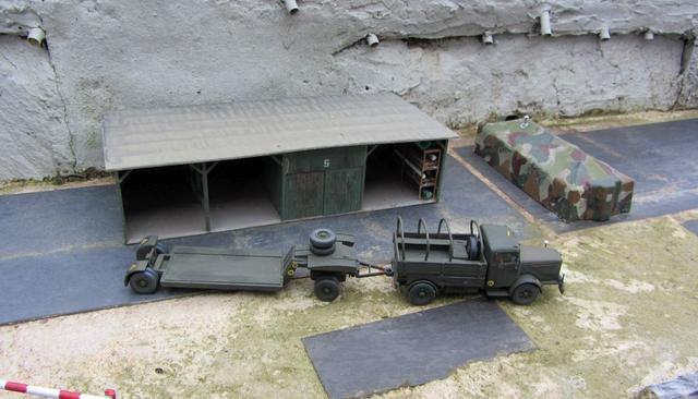 Büssing 8000 S Allrad Zugmaschine mit Seilwinde und Schwerlastanhänger 25t Bundeswehr 1956