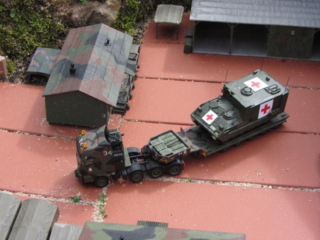 Belgische Army im Gelände 2000