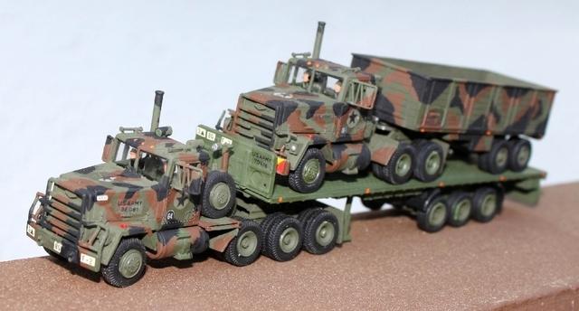SzgM M920 (8x8) A1 mit Aufleger und M872 US-Army von 1982 SzgM M915 (6x2) mit Aufleger US-Army 1982