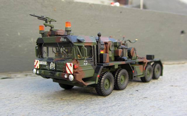 SLT 50-3 Elefant