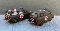Links: Ford Transit FT 900 Sanitätsfahrzeug der Bundeswehr von 1965 - 1977 Rechts: Ford Transit FT 100 Sanitätsfahrzeug der Bundeswehr von 1977 - 1985