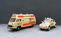 Hanomag-Henschel Kastenwagen als MHD Rettungswagen und VW Käfer 1300 als MHD Notarzteinsatzfahrzeug