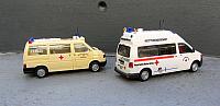 2x VW T5 TDI DRK Rettungsdienstfahrzeuge von 2003