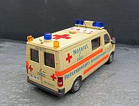 VW T 45 DTI DRK-Autobahn-Notarzteinsatzfahrzeug 2000
