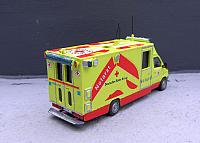 MB Sprinter 416 TDI Kastenwagen lang: DRK-Notarztwagen von 2002